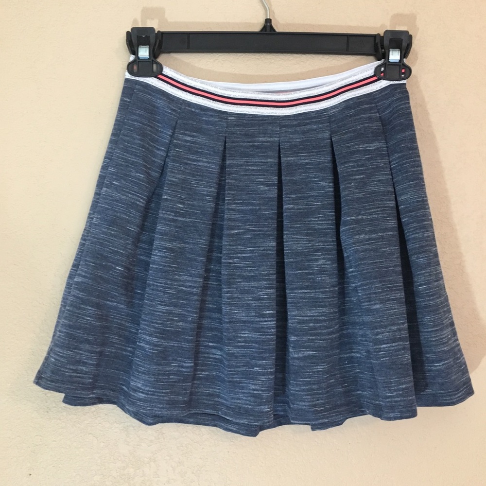 Cat & jack denim color pleated skirt xl 14/16 EUC